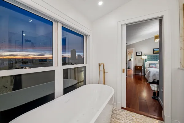 $1,220,000 | 327 Warren Avenue, Unit J, Baltimore, MD 21230