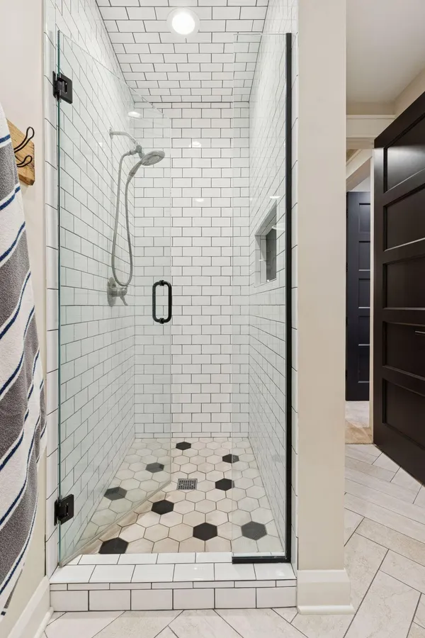 $2,995,000 | Address Upon Request, Wayzata, MN 55391