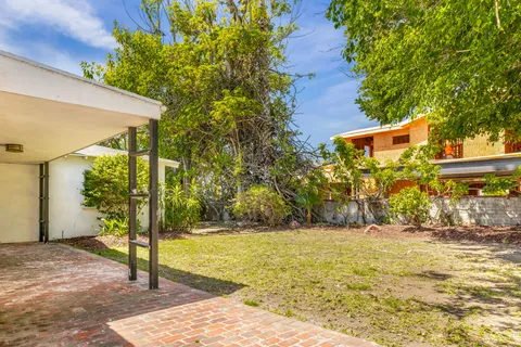 $3,850,000 | 1015 San Vicente Boulevard, Santa Monica, CA 90402