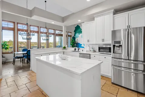 $1,375,000 | 10512 Lake Park Drive, Dripping Springs, TX 78620