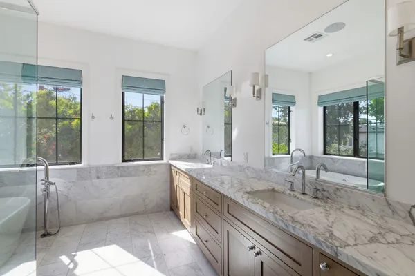 $17,000 | 1405 Oak Avenue, Manhattan Beach, CA 90266