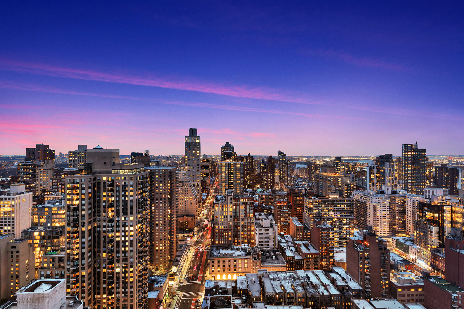 200 East 83rd Street, Unit 34A Manhattan, NY 10028 - Photo 24 of 34 a view of a city