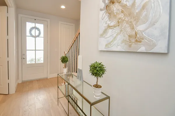 $529,000 | 2419 West Kolbe Lane, Houston, TX 77080