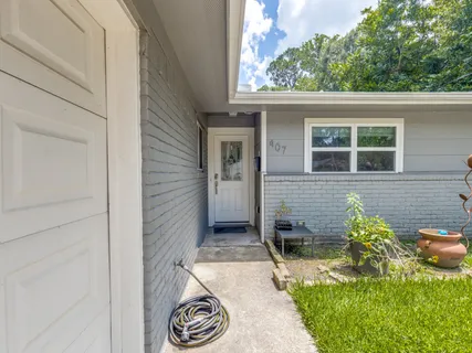 $245,999 | 407 Lilly Boulevard, Conroe, TX 77301