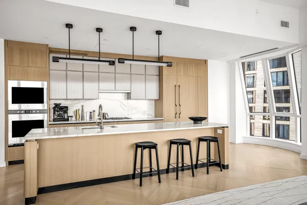 $40,000 | 515 West 18th Street, Unit 1504 | Chelsea