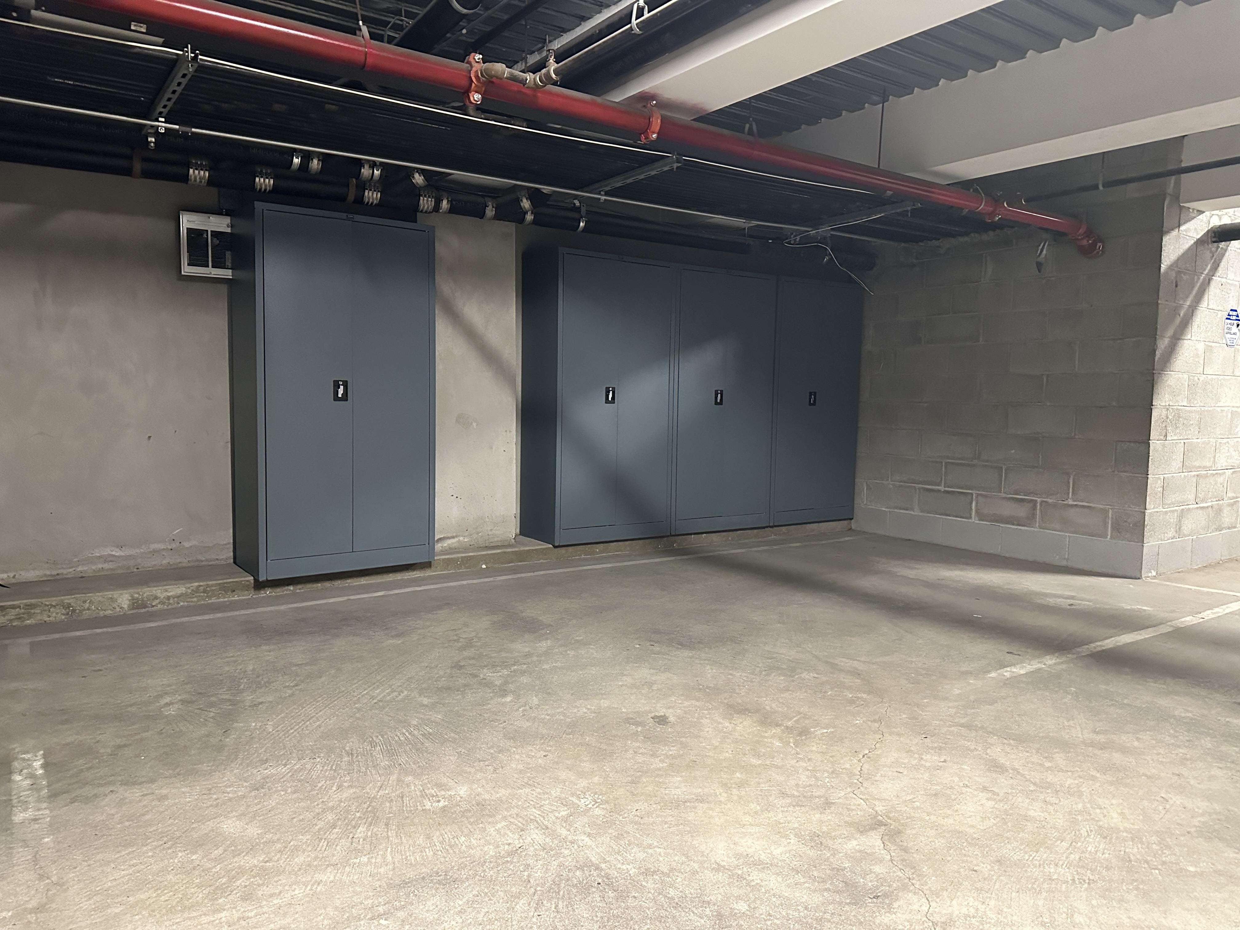 100 North 3rd Street, Unit 3E Brooklyn, NY 11249 - Photo 14 of 15 a view of an empty room