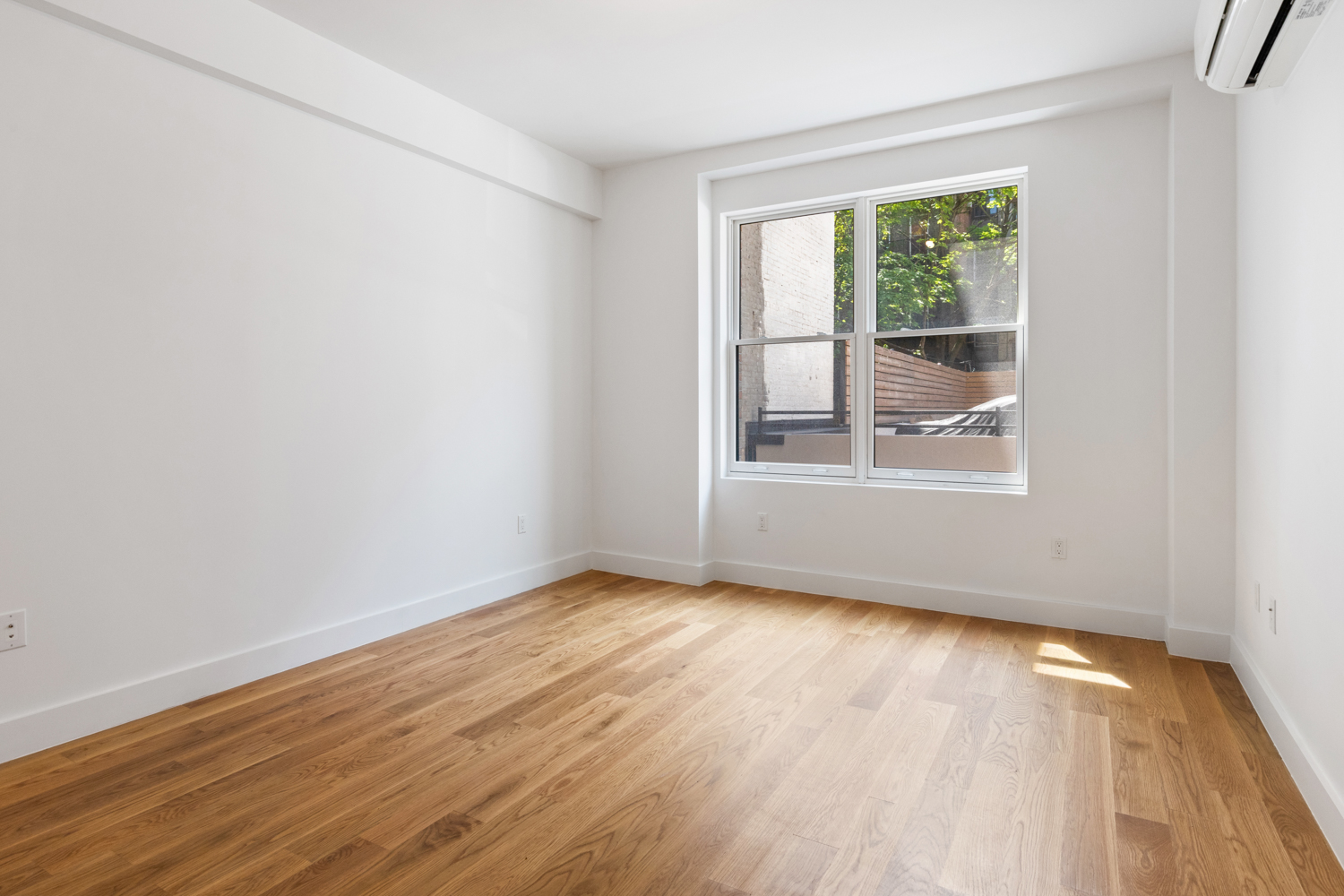 906 Prospect Place, Unit 1C Brooklyn, NY 11213 - Photo 4 of 13