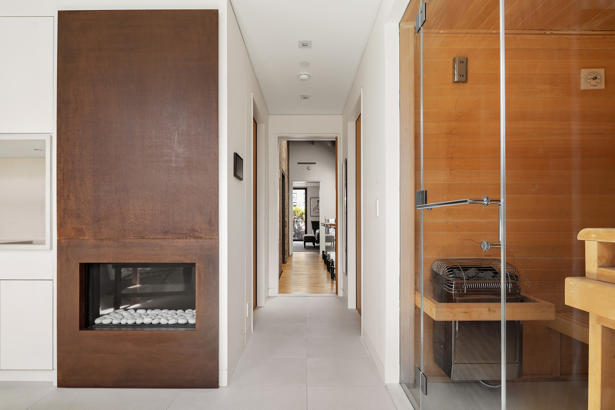 137 West 77th Street Manhattan, NY 10024 - Photo 17 of 27