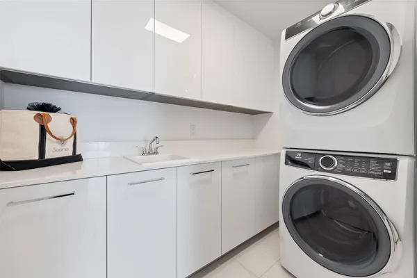 $1,997,500 | 153 North Seabreeze Boulevard, Unit 1105S, Fort Lauderdale, FL 33304