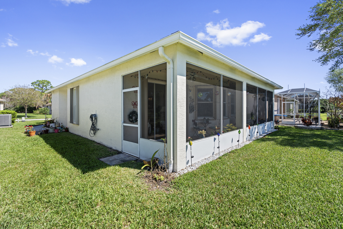 337 Southwest Maclay Way Port St. Lucie, FL 34986 - Photo 41 of 55
