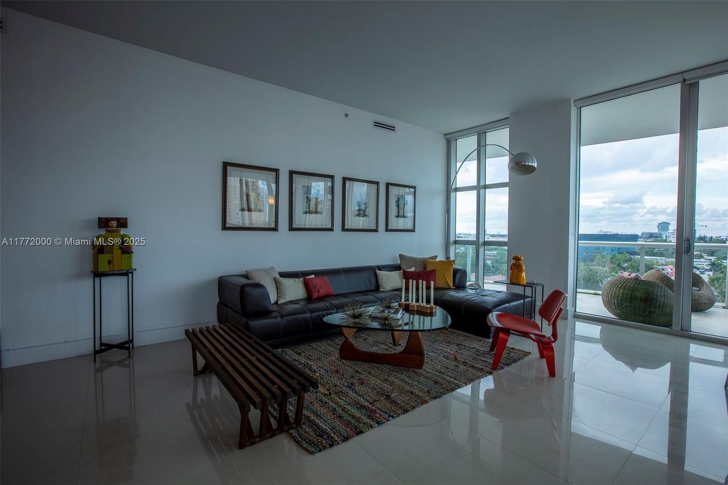 3131 Northeast 188th Street, Unit 21002 Aventura, FL 33180 - Photo 6 of 26