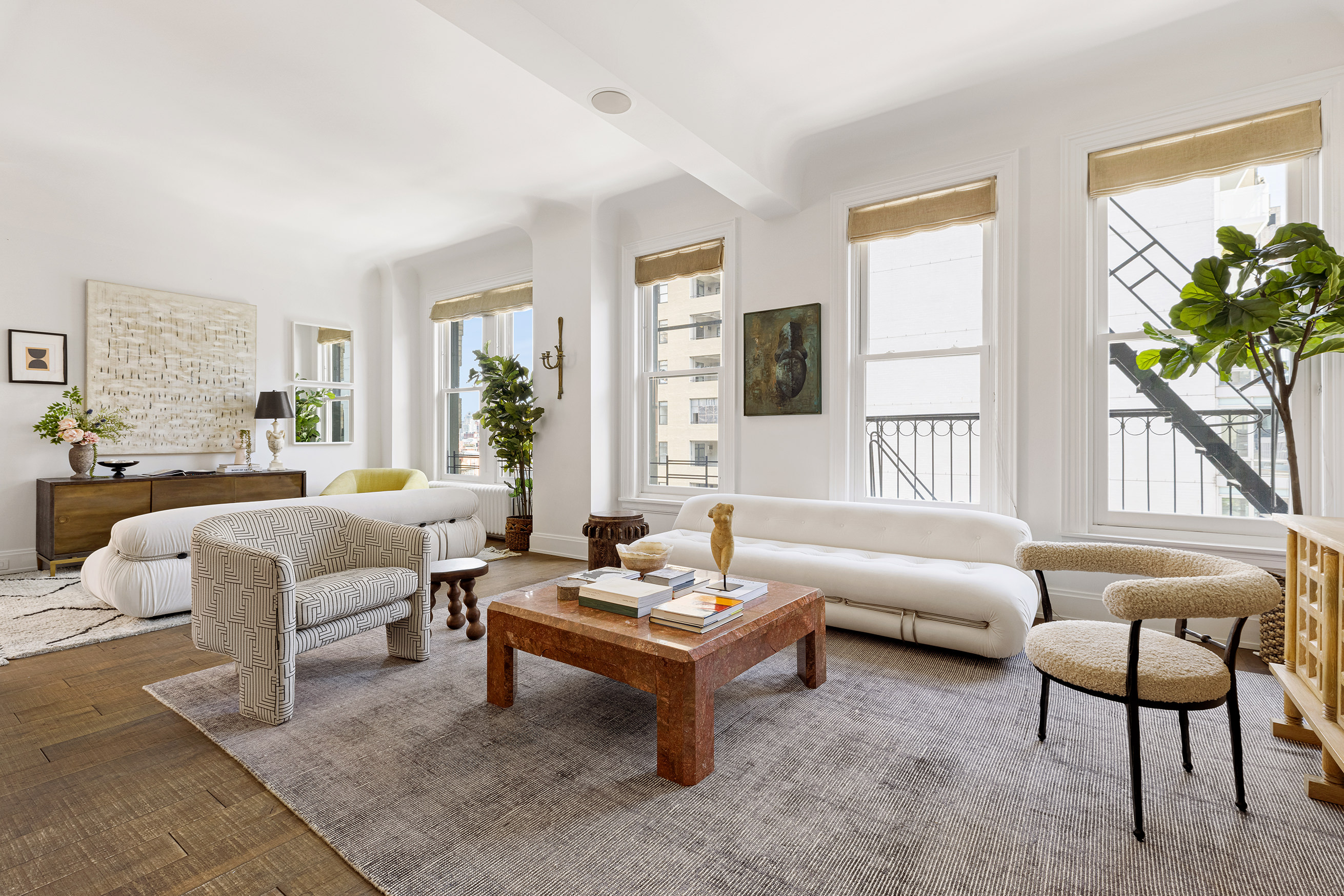 366 Broadway, Unit 10D Manhattan, NY 10013 - Photo 2 of 17