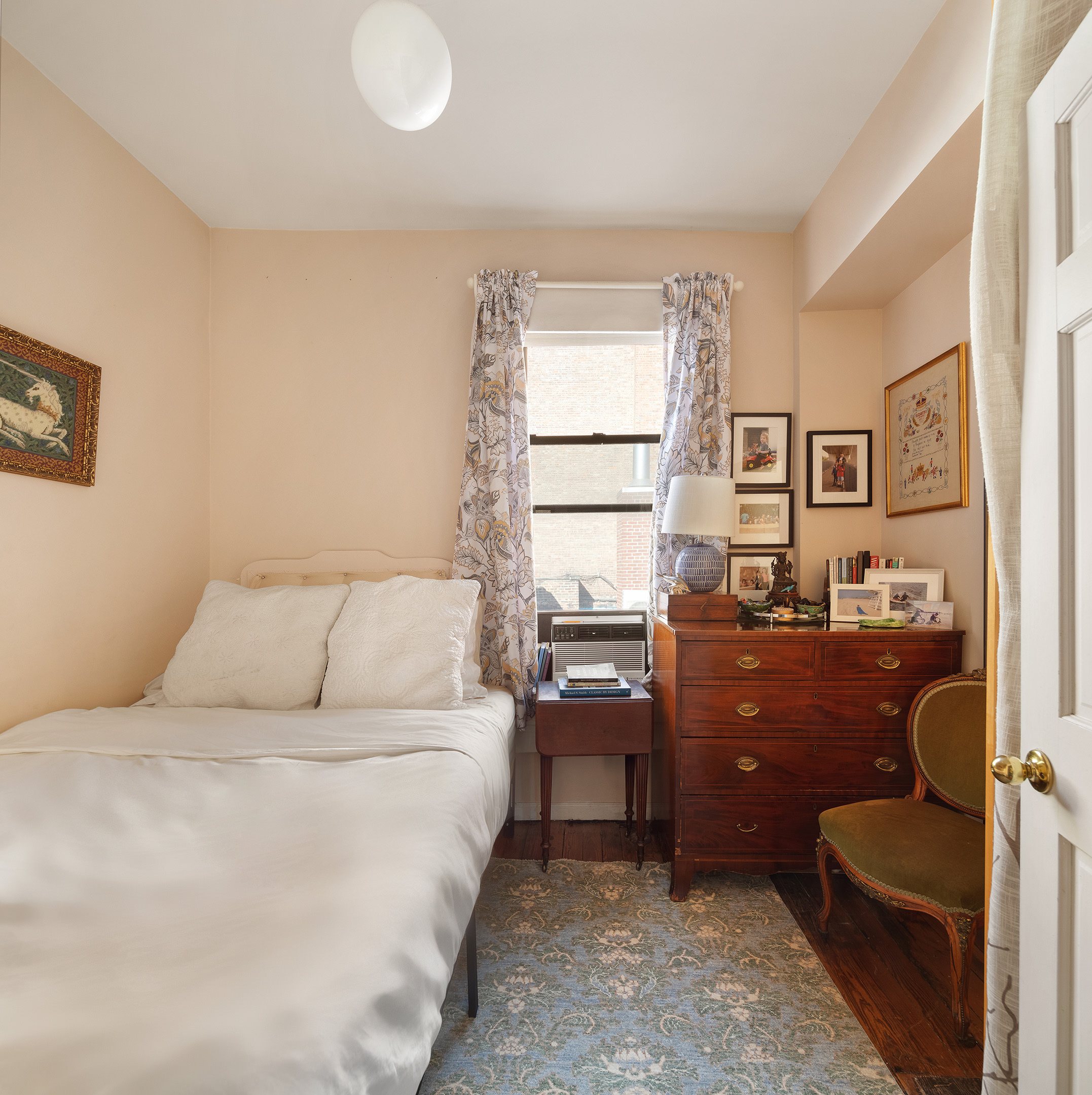 8 Bethune Street, Unit 14 Manhattan, NY 10014 - Photo 4 of 8