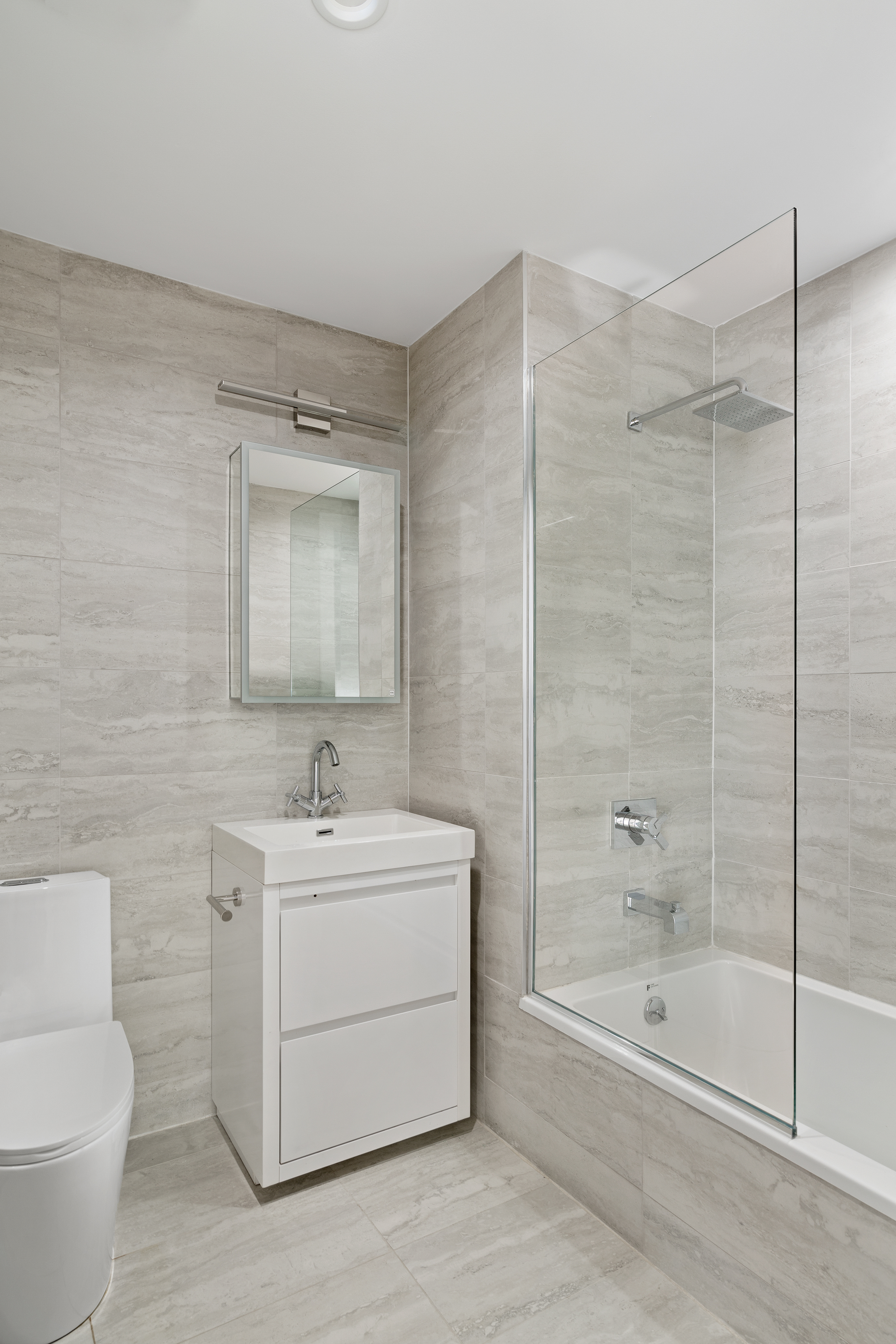 473 Bainbridge Street, Unit 1 Brooklyn, NY 11233 - Photo 3 of 10 Gallery Image 3