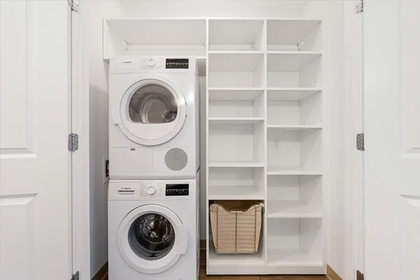 $6,000 | 10 Byron Place, Unit 320, Larchmont, NY 10538
