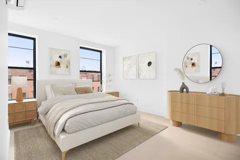 $8,520 | 306 Court Street, Unit 2F | Carroll Gardens