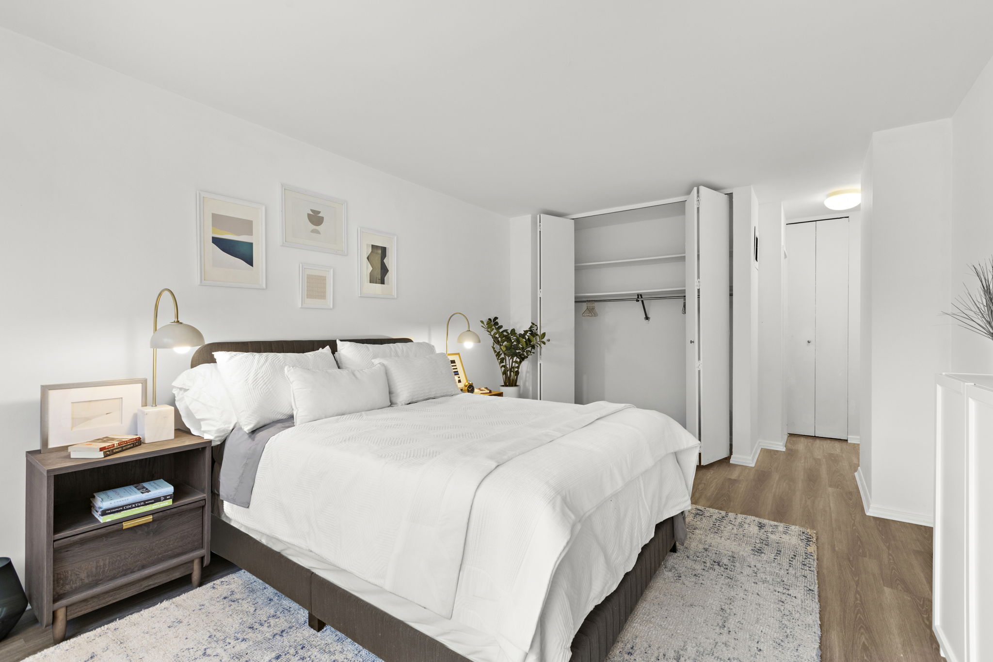 400 East 54th Street, Unit 24E Manhattan, NY 10022 - Photo 12 of 22