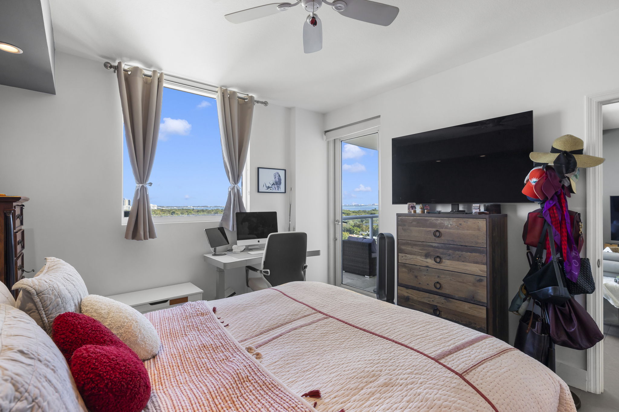 1401 Southwest 22nd Street, Unit 1503 Miami, FL 33145 - Photo 12 of 23