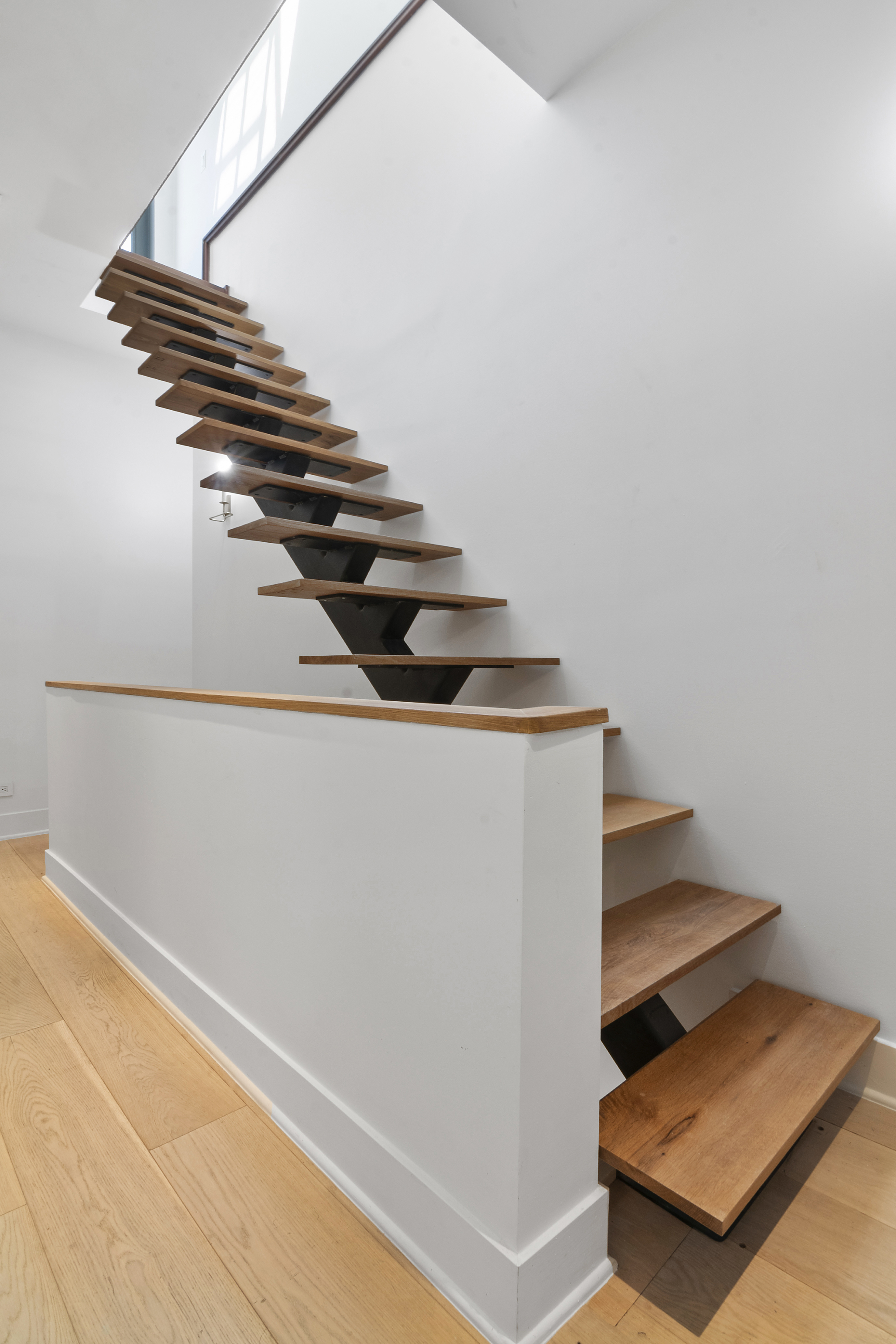 87 Monroe Street, Unit 2 Brooklyn, NY 11216 - Photo 13 of 15