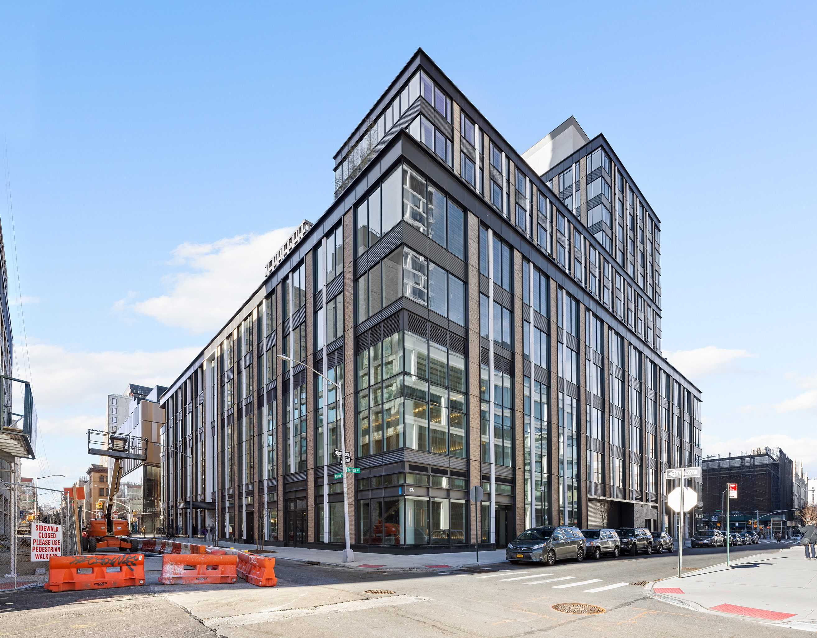 202 Broome Street, Unit 8M Manhattan, NY 10002 - Photo 17 of 18