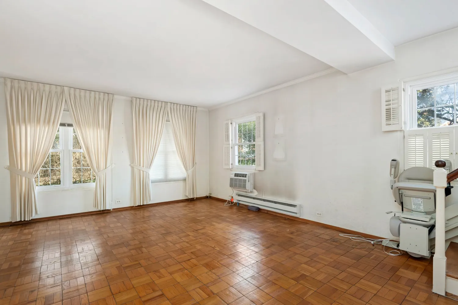 $375,000 | 1750 Preston Road, Alexandria, VA 22302