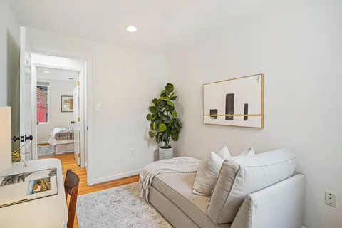 $825,000 | 1203 C Street Southeast, Washington, DC 20003