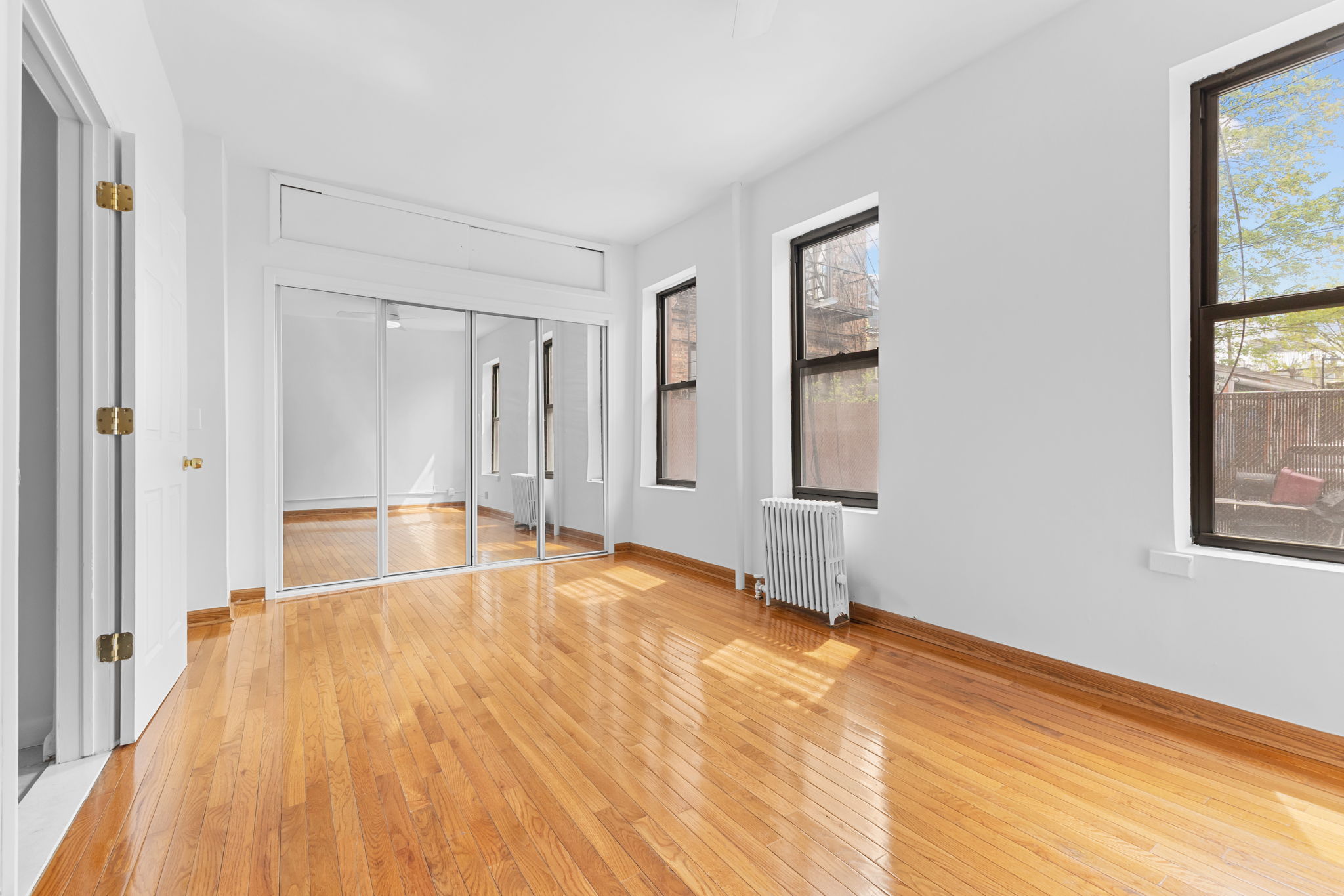 2146 Cortelyou Road, Unit 1R Brooklyn, NY 11226 - Photo 4 of 9