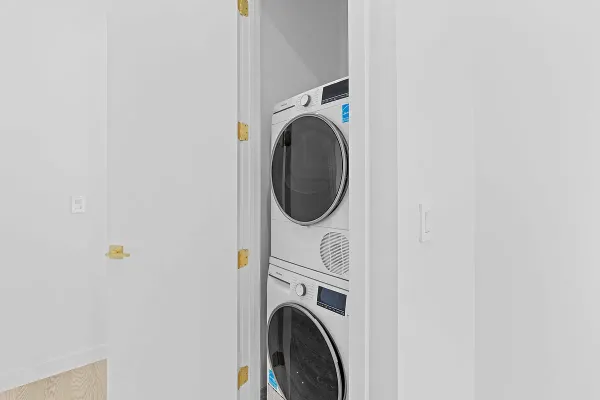 $8,750 | 234 Flatbush Avenue, Unit 2 | Park Slope