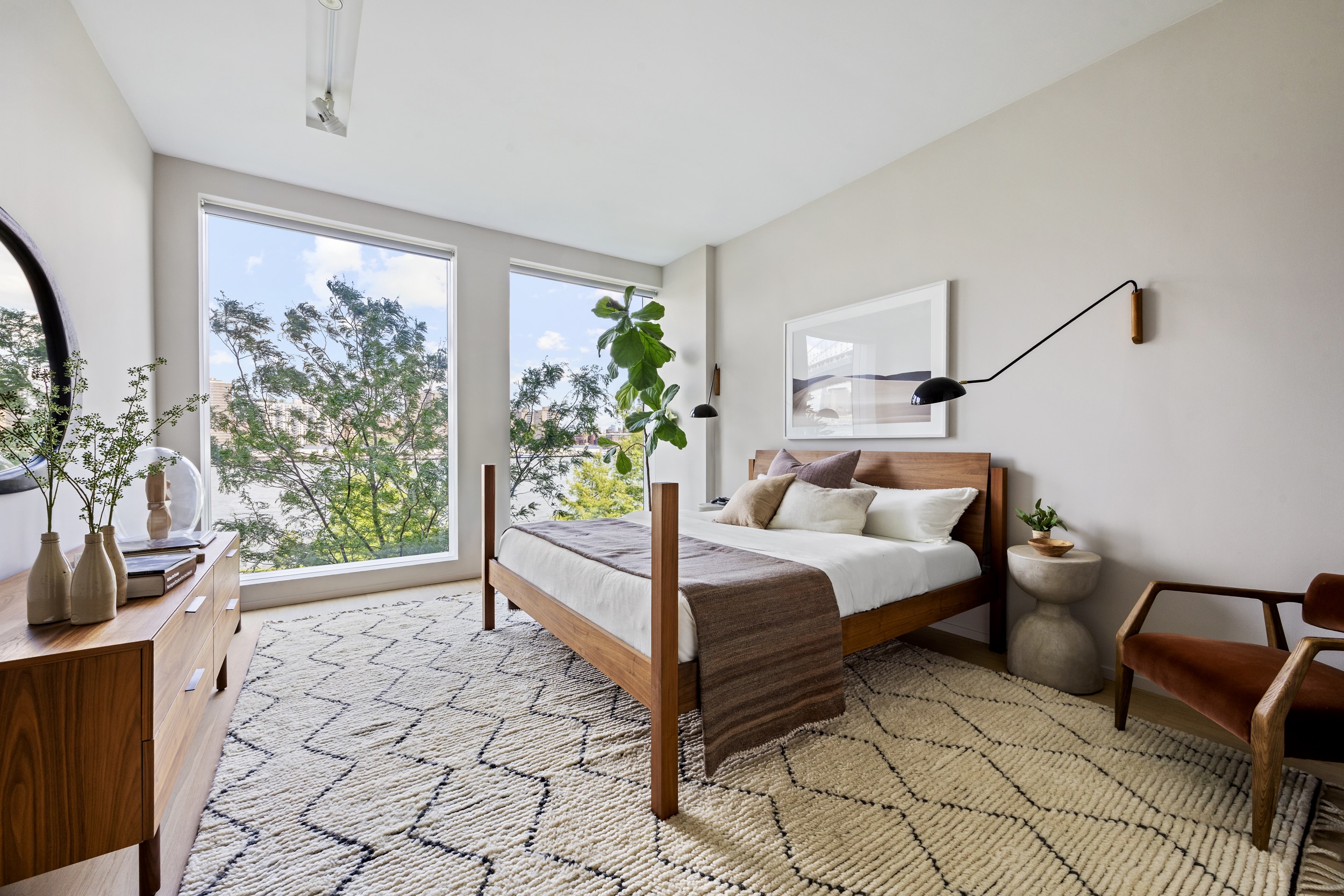 1 John Street, Unit 3B Brooklyn, NY 11201 - Photo 9 of 27 a bedroom with a bed and a couch