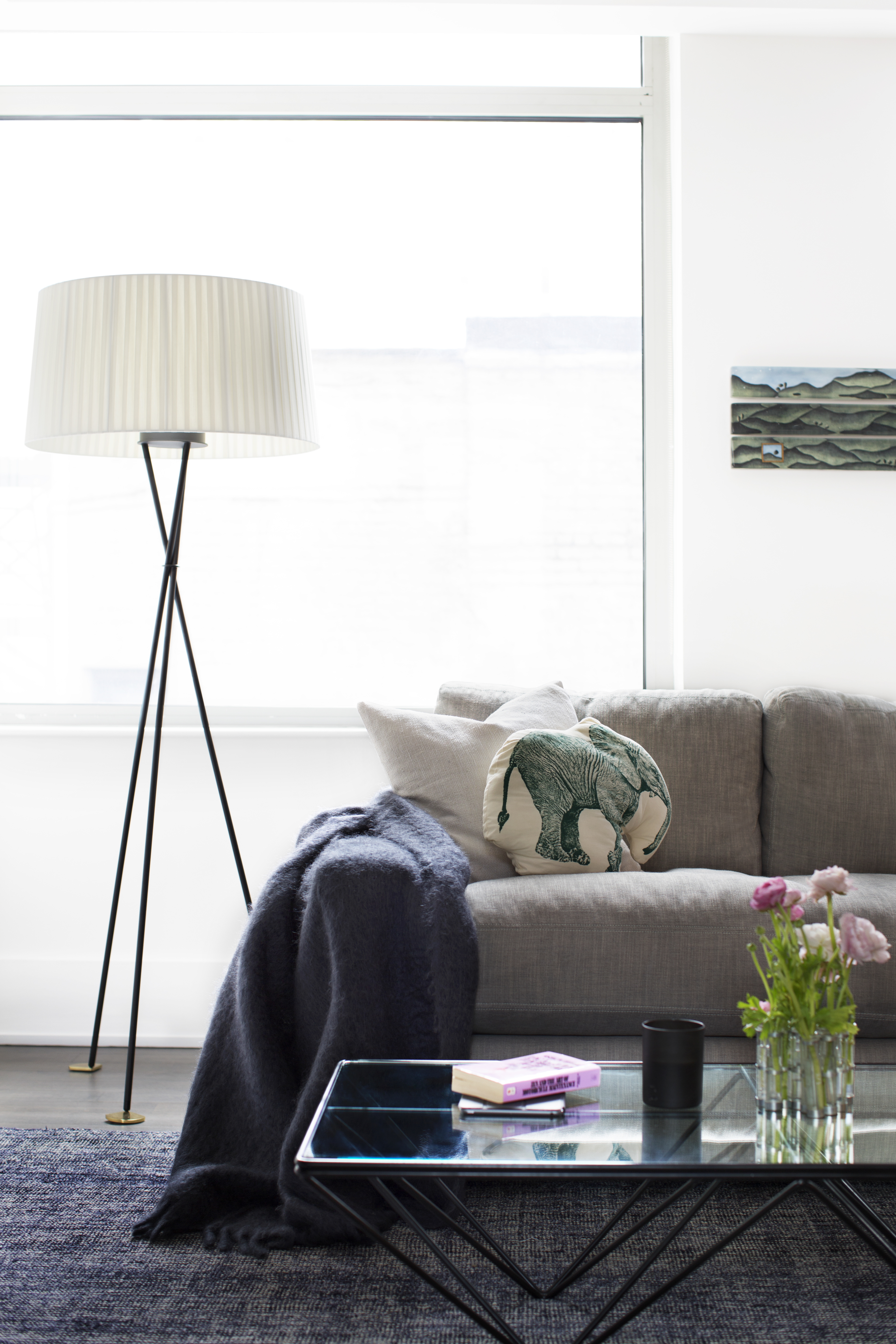 224 West 18th Street, Unit 6C Manhattan, NY 10011 - Photo 5 of 21 a living room with a couch