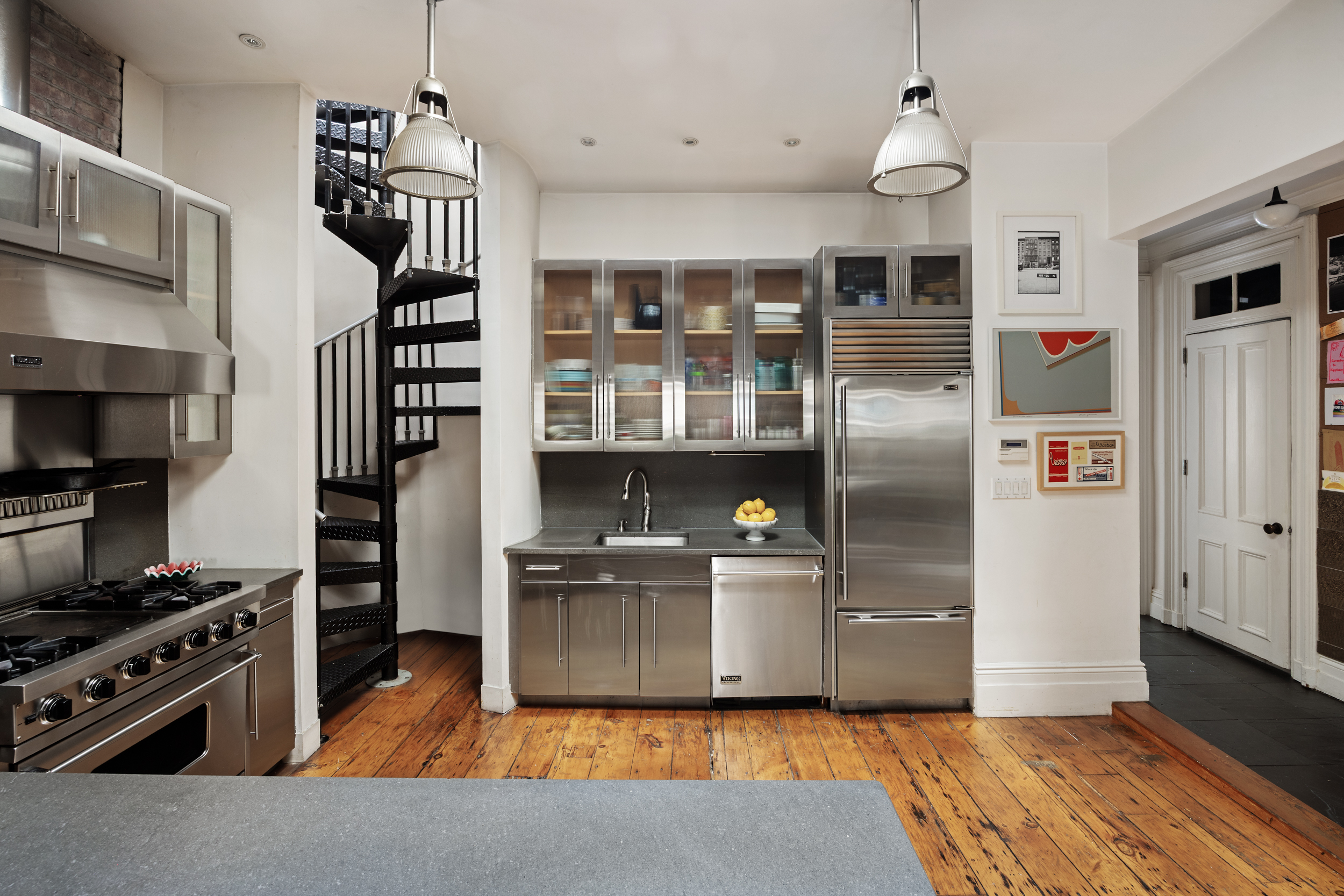 217 2nd Avenue, Unit PH Manhattan, NY 10003 - Photo 15 of 31