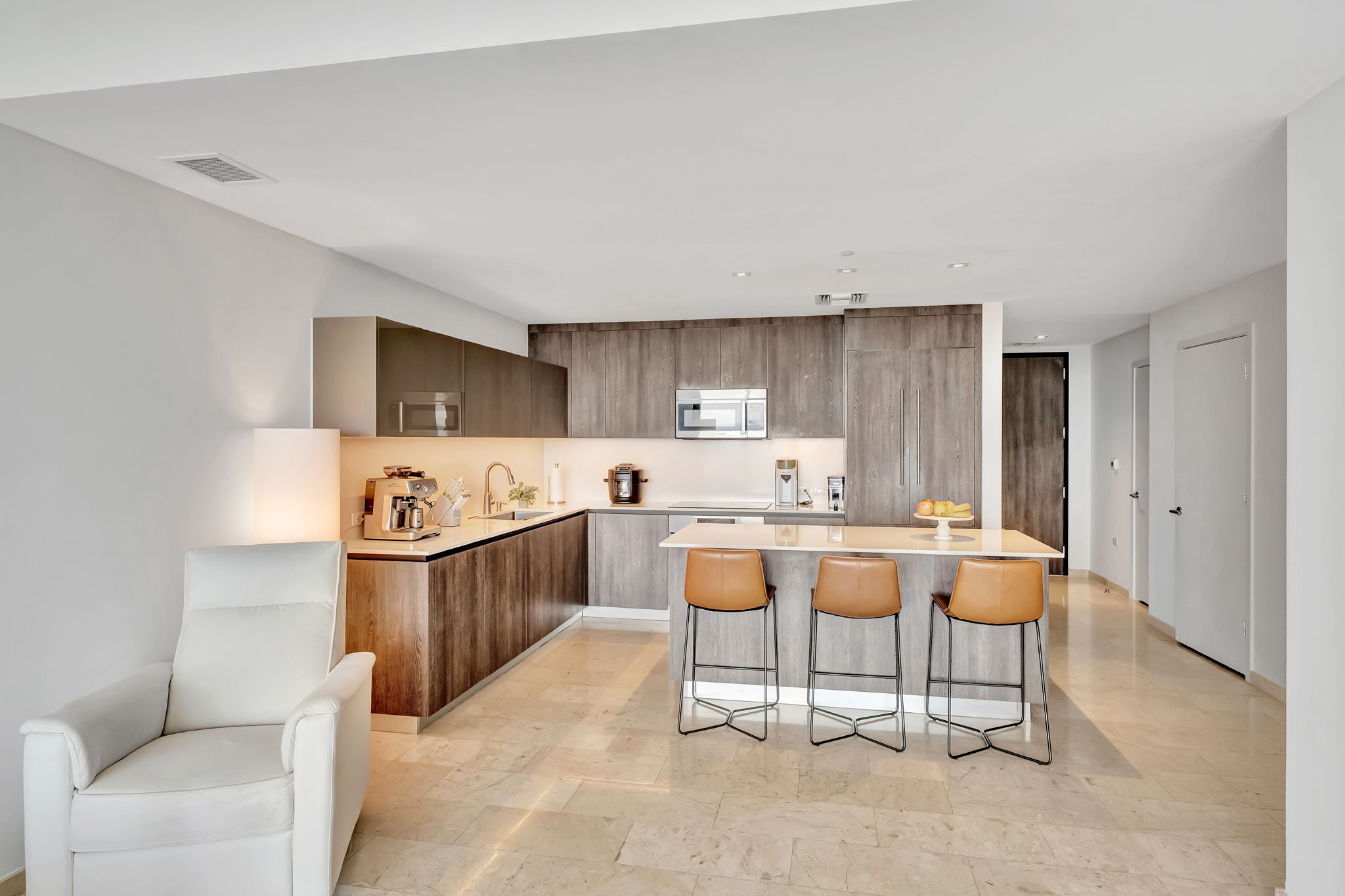 88 Southwest 7th Street, Unit 3604 Miami, FL 33130 - Photo 6 of 57