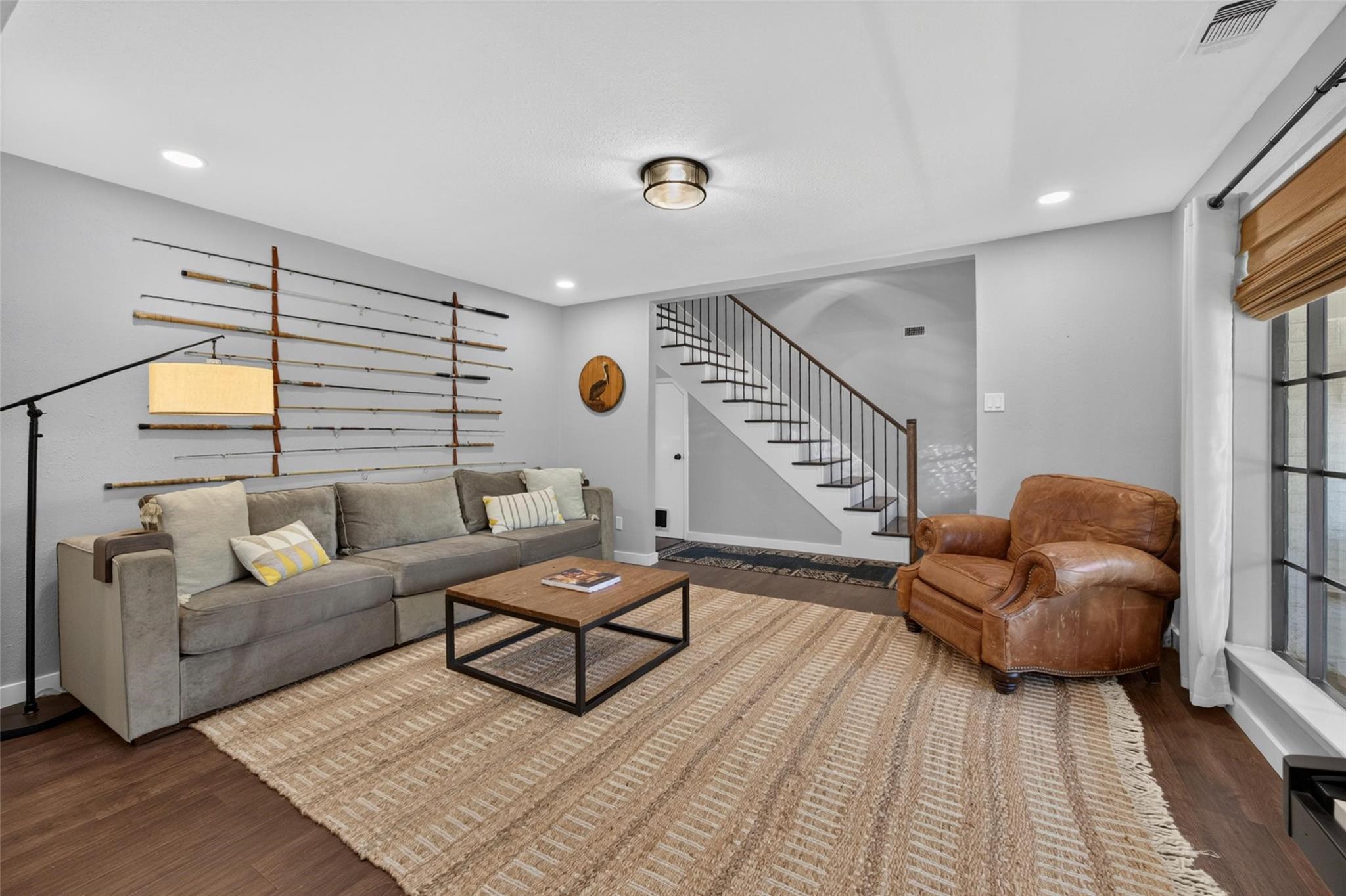 1609 Ems Road West Fort Worth, TX 76116 - Photo 9 of 39 Gallery Image 9