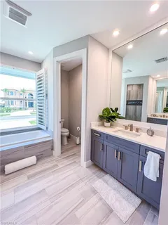 $1,580,000 | 554 North Barfield Drive, Marco Island, FL 34145