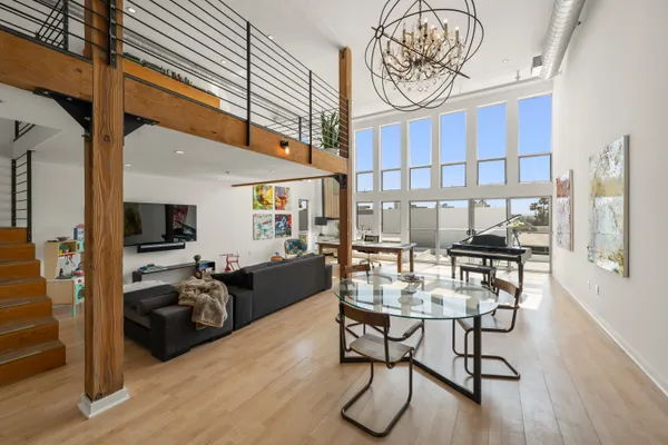 $1,399,000 | 4215 Glencoe Avenue, Unit 410, Marina del Rey, CA 90292