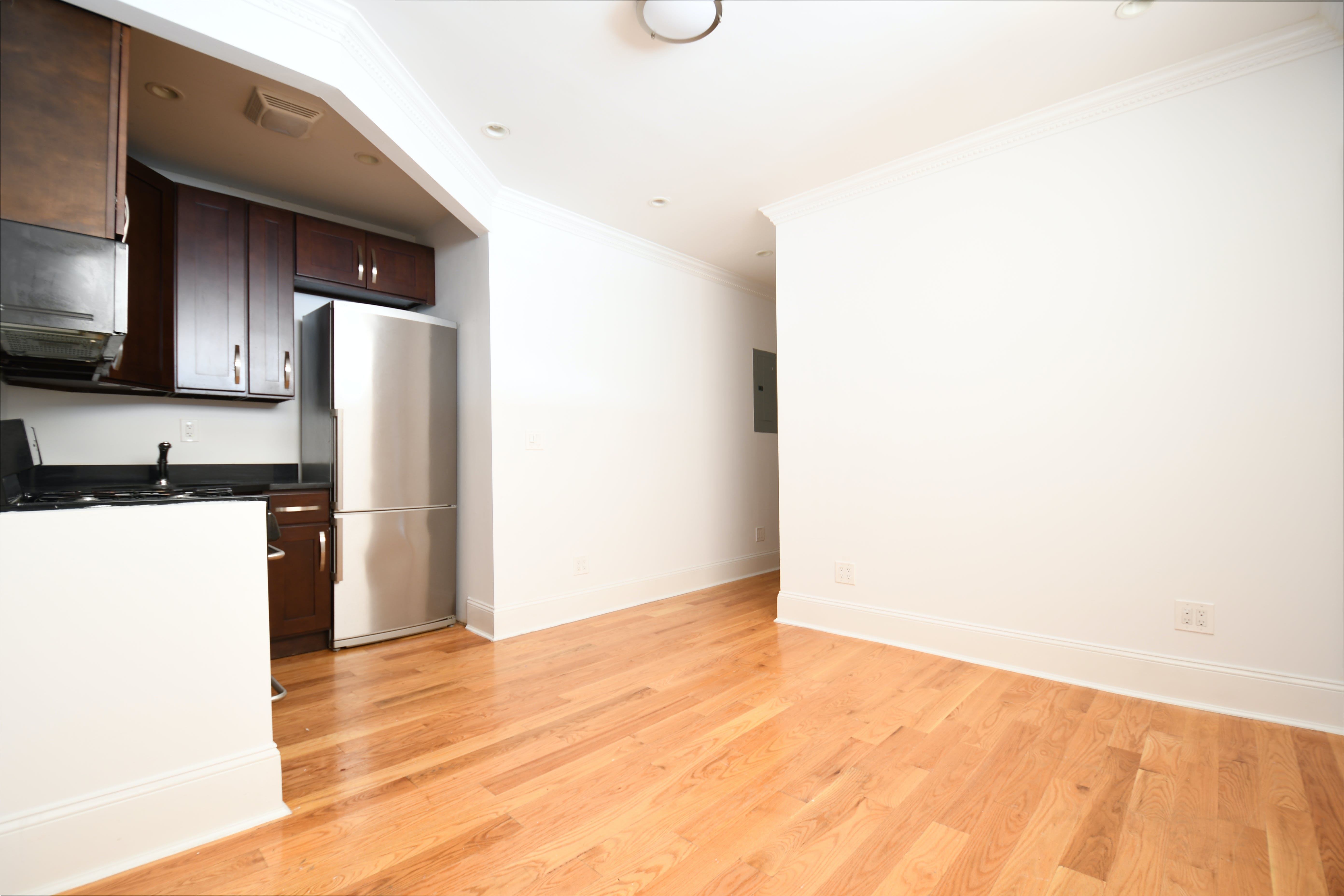 1059 Union Street, Unit 3B Brooklyn, NY 11225 - Photo 3 of 5