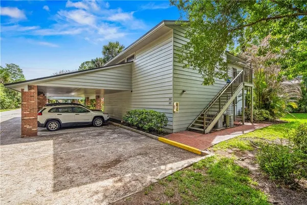 $225,000 | 2150 Pine Creek Boulevard, Unit 105, Vero Beach, FL 32966