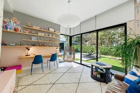 $8,888,000 | 229 Ridgewood Road, Miami, FL 33133