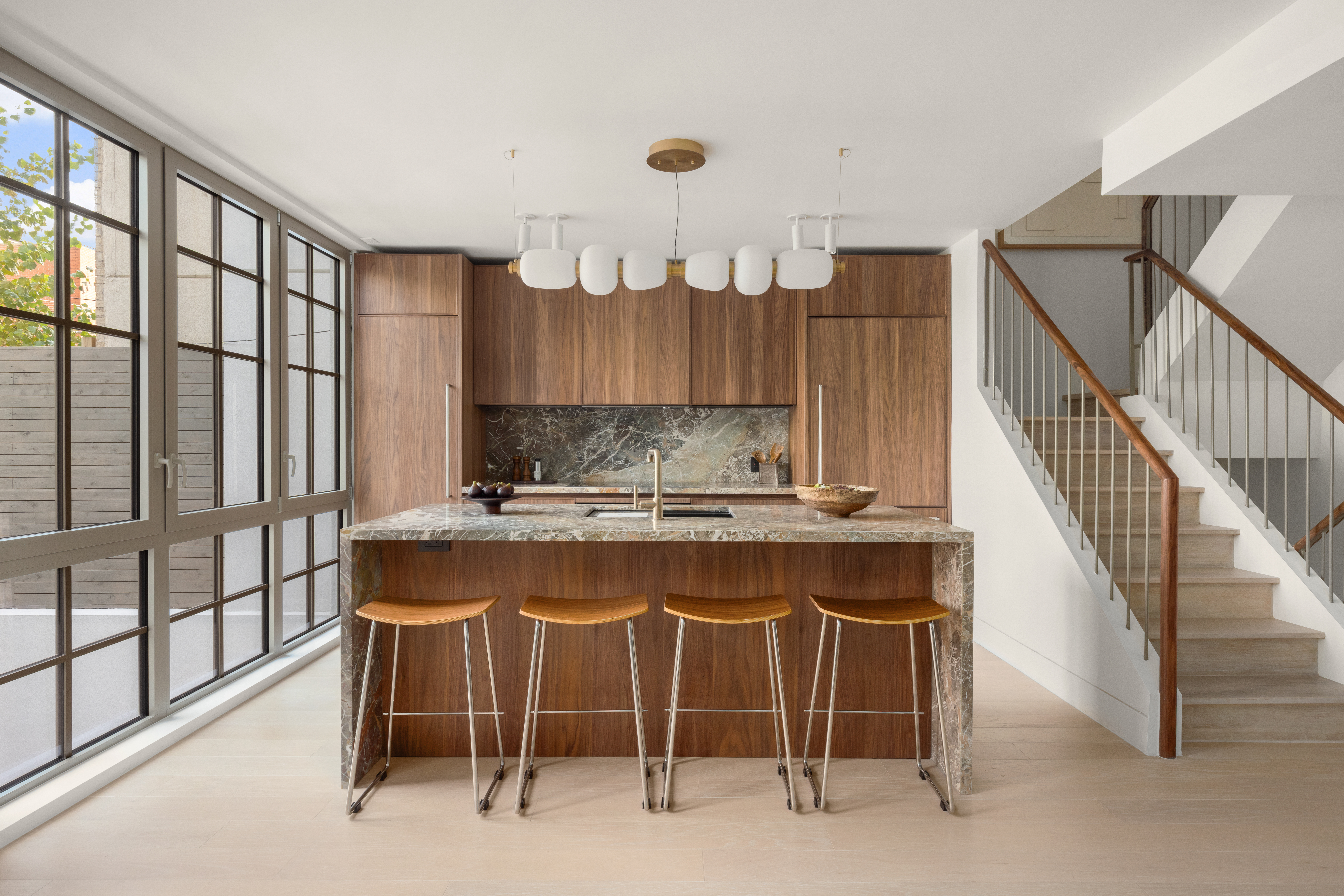 686 Leonard Street, Unit 1 Brooklyn, NY 11222 - Photo 1 of 19 Gallery Image 1
