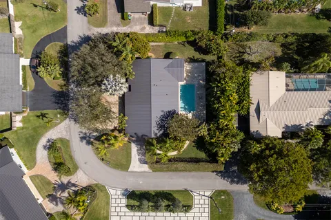 $1,795,000 | 7430 Southwest 142nd Terrace, Palmetto Bay, FL 33158