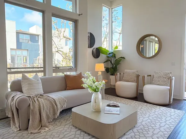 $1,195,000 | 5506 West 149th Place, Unit 5, Hawthorne, CA 90250