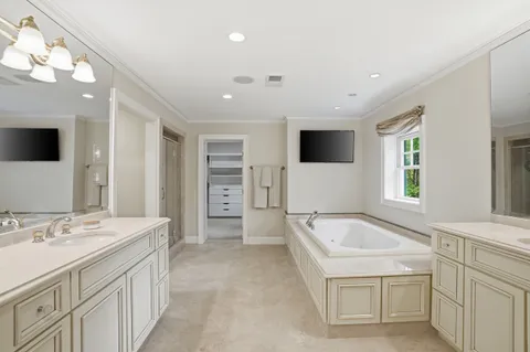 $2,575,000 | 8455 Portland Place, McLean, VA 22102