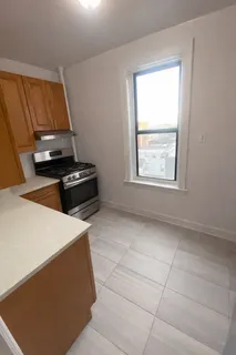 $2,900 | 28-23 42nd Street, Unit D5 | Astoria