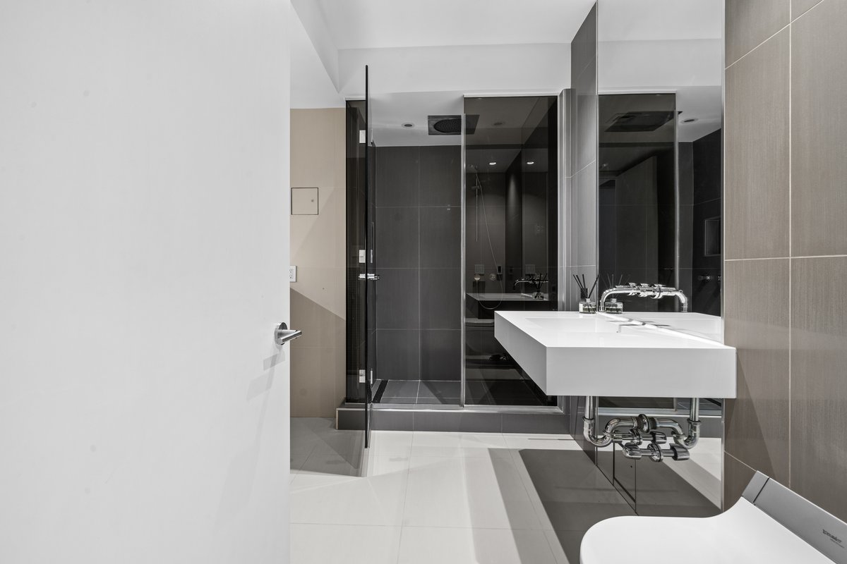 133 West 14th Street, Unit 6 Manhattan, NY 10011 - Photo 13 of 16