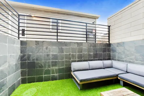 $750,000 | 1086 North Paulina Street, Unit B, Chicago, IL 60622