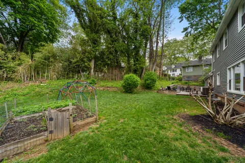$1,050,000 | 161 Rolling Road, Bala Cynwyd, PA 19004