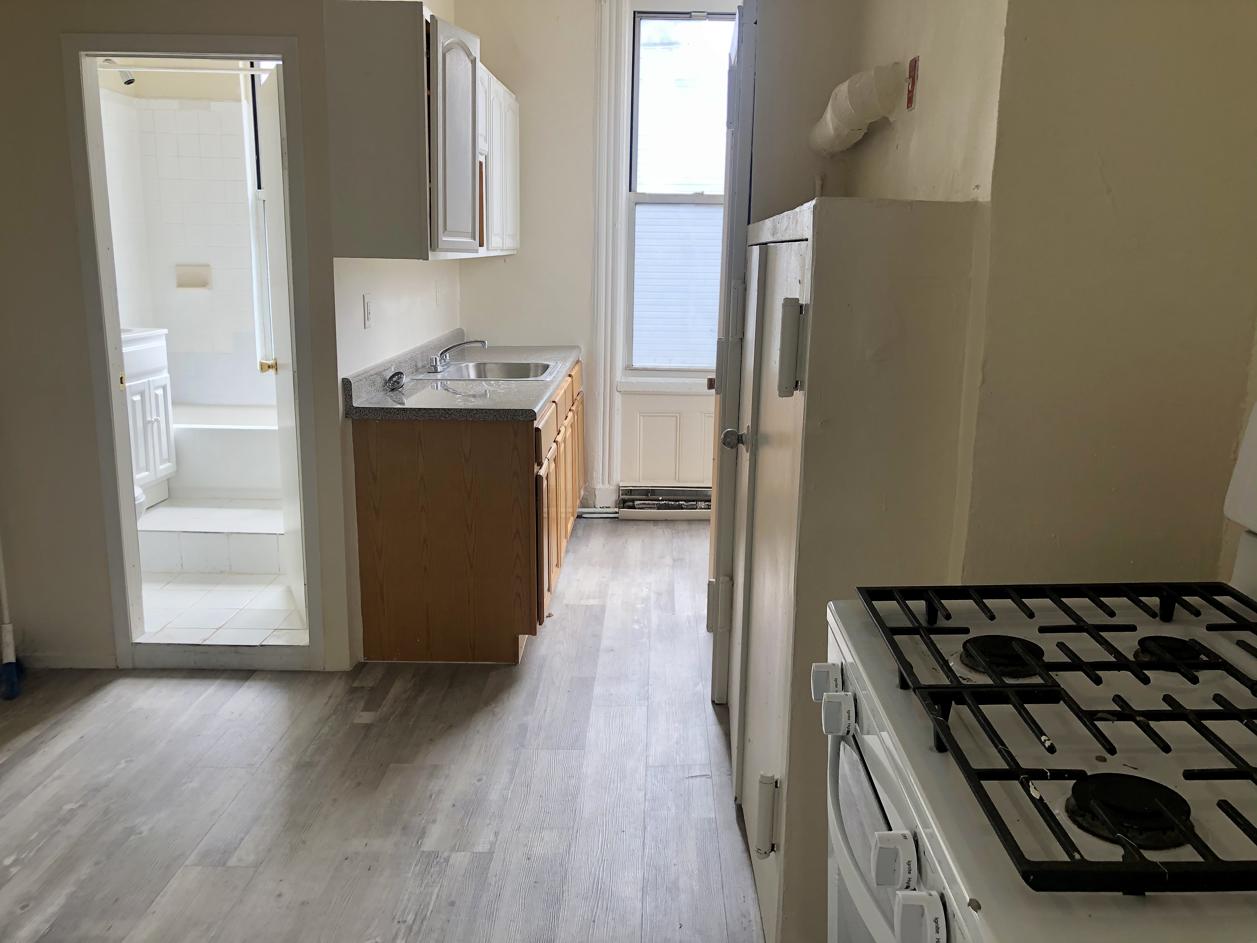 362 Knickerbocker Avenue, Unit 3L Brooklyn, NY 11237 - Photo 8 of 9