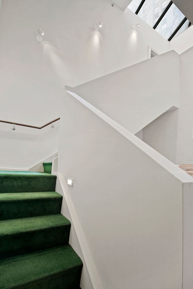 55 Wall Street, Unit PH910 Manhattan, NY 10005 - Photo 6 of 11 a view of entryway