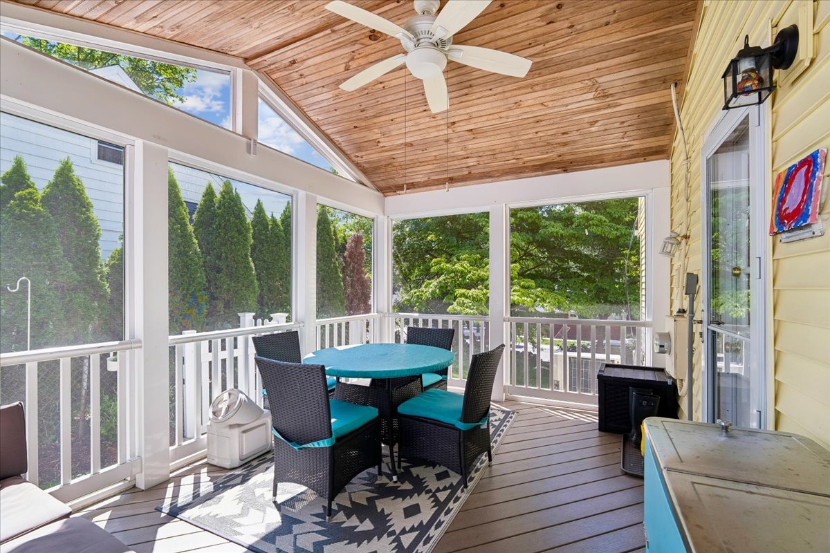 905 Robin Road Silver Spring, MD 20901 - Photo 15 of 43