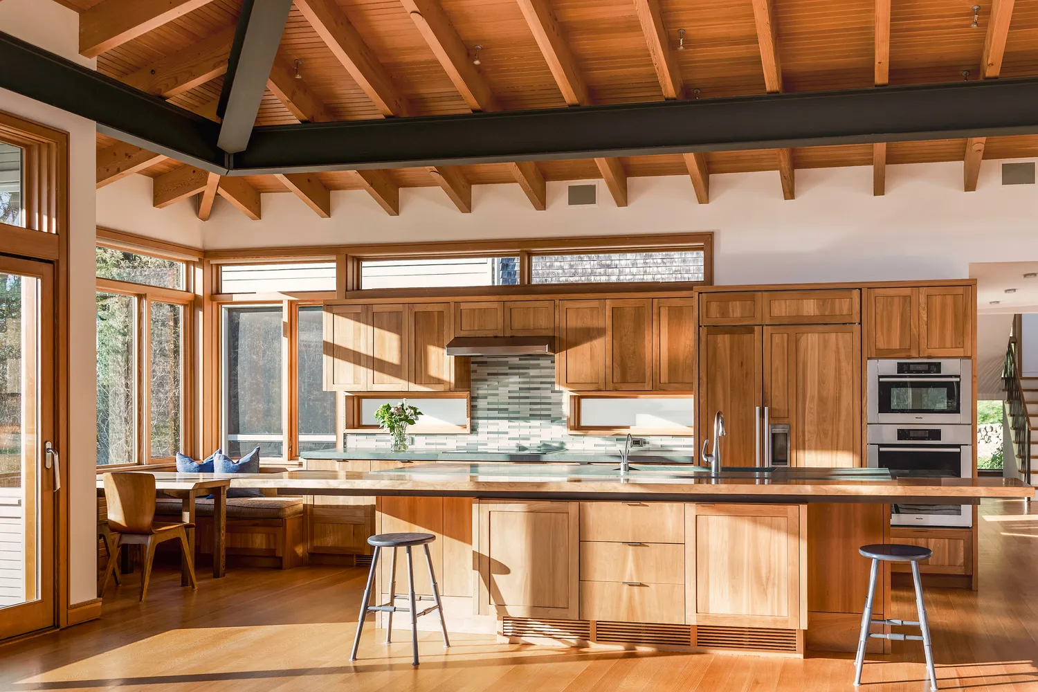 $3,850,000 | 154 Argilla Road, Ipswich, MA 01938